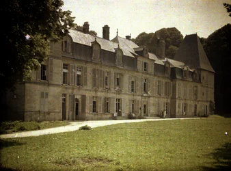 Chateau Vauxbuin, Used by the French Army as a Hospital, Soissons, Aisne, France, 1917
